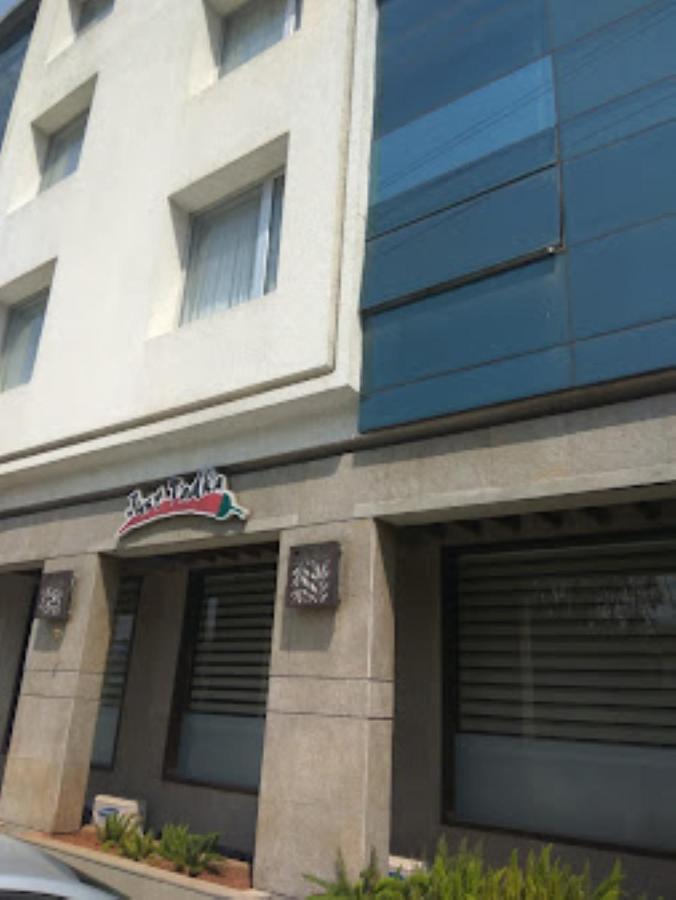 Hotel Sai Saya,נאסיק מראה חיצוני תמונה