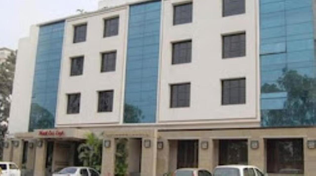 Hotel Sai Saya,נאסיק מראה חיצוני תמונה